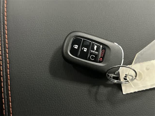 Thumbnail: 2025 Honda Pilot - 32