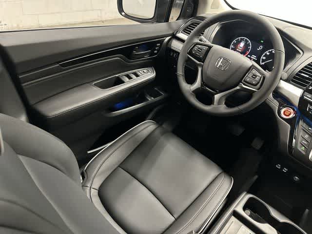 Thumbnail: 2026 Honda Odyssey - 12
