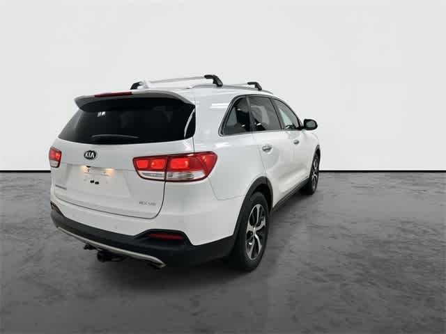Thumbnail: 2017 Kia Sorento - 3