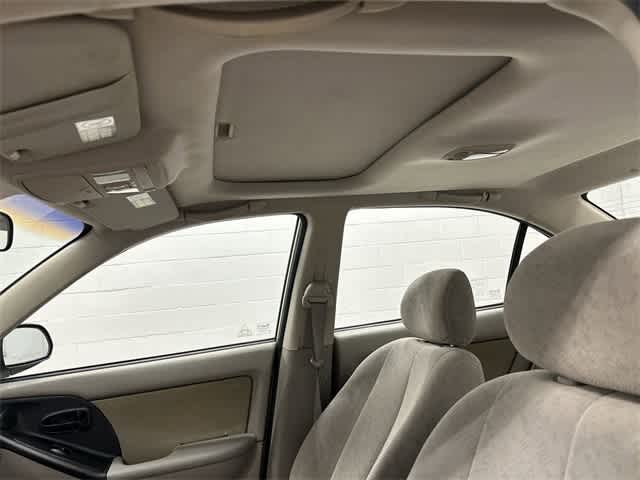 Thumbnail: 2005 Hyundai Elantra - 26