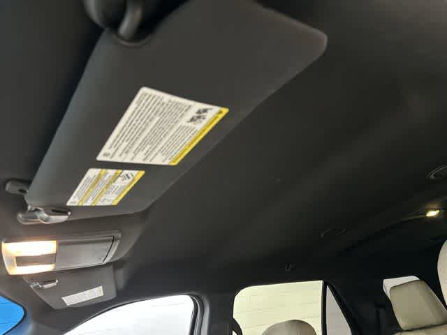 Thumbnail: 2014 Ford Explorer - 28