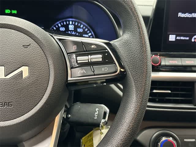 Thumbnail: 2023 Kia Forte - 18