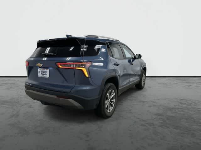 Thumbnail: 2025 Chevrolet Equinox - 3