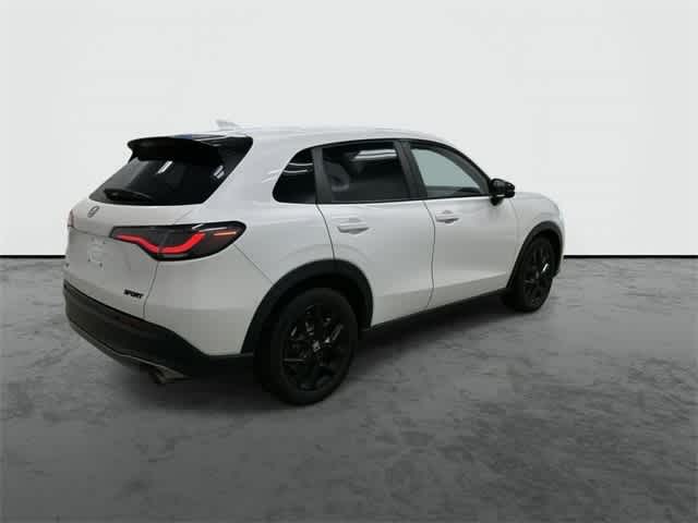 Thumbnail: 2025 Honda HR-V - 4