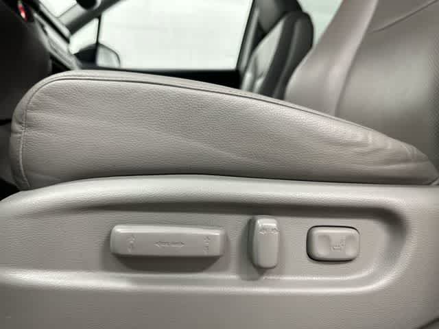 Thumbnail: 2023 Honda Ridgeline - 26