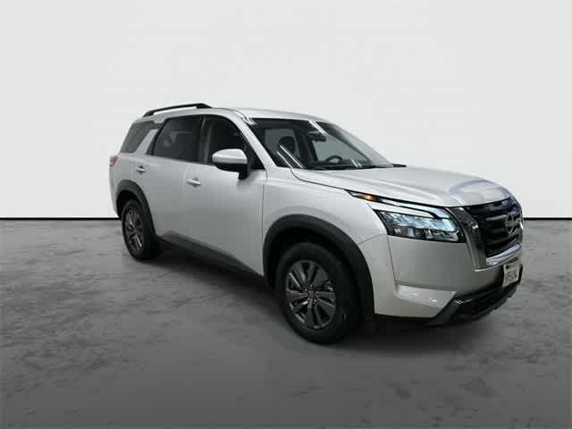 Thumbnail: 2024 Nissan Pathfinder - 5
