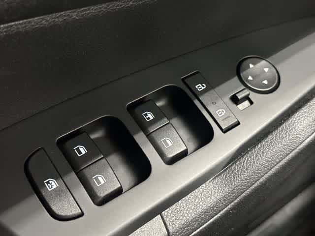 Thumbnail: 2025 Kia Sportage - 20