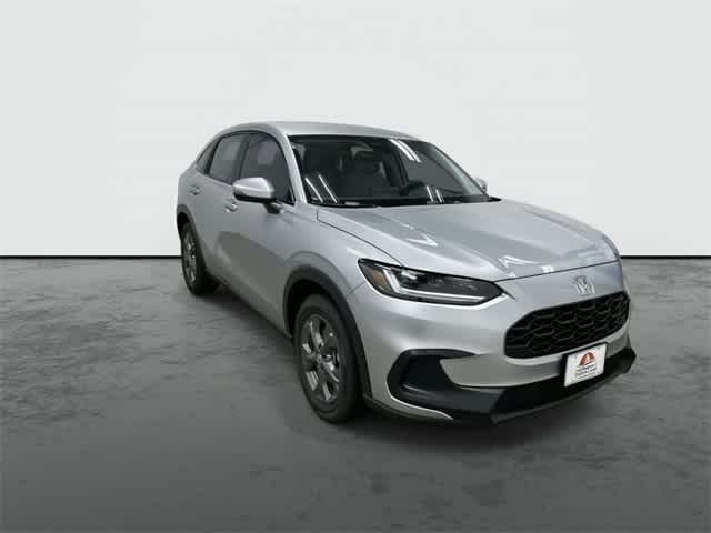 2026 Honda HR-V LX photo 3