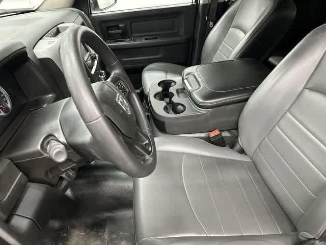 Thumbnail: 2023 RAM 1500 Classic - 10