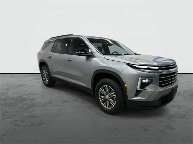 Thumbnail: 2026 Chevrolet Traverse - 5