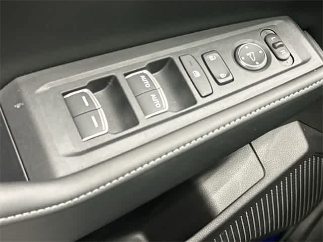 Thumbnail: 2025 Honda Accord - 19