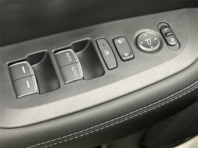 Thumbnail: 2026 Honda HR-V - 18