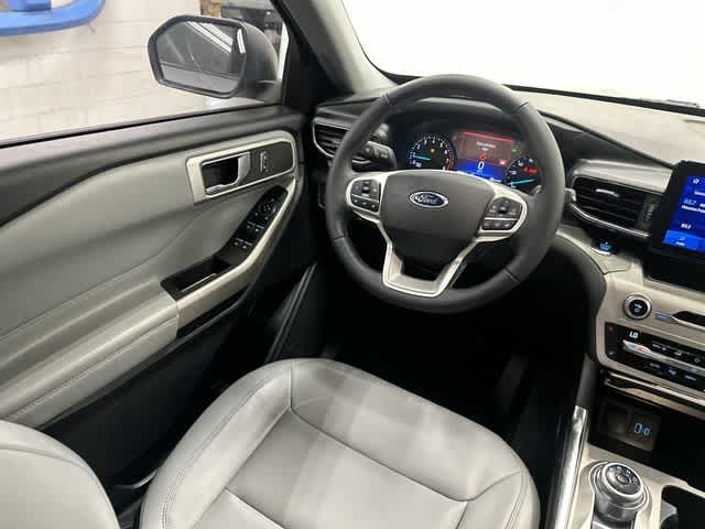 Thumbnail: 2021 Ford Explorer - 11