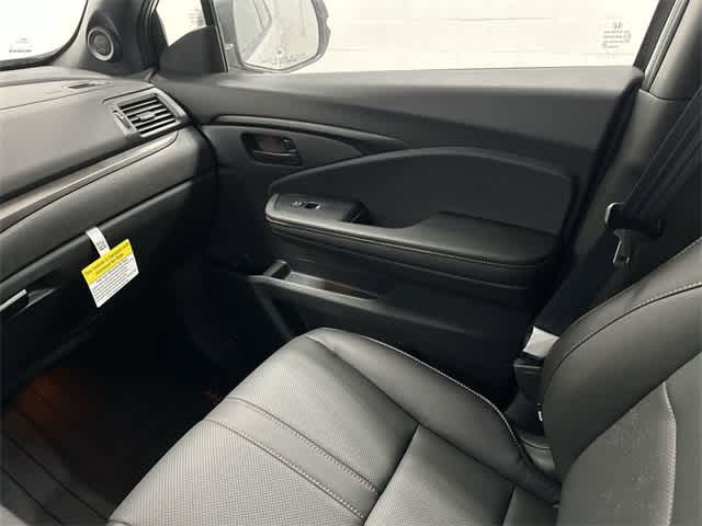 Thumbnail: 2025 Honda Ridgeline - 13