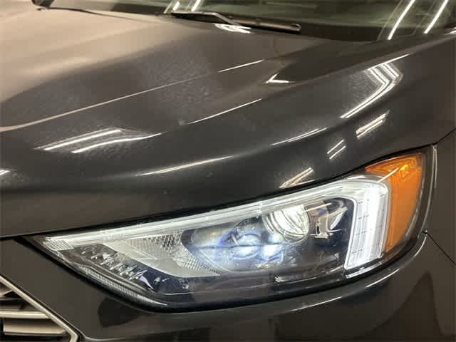 Thumbnail: 2022 Ford Edge - 31