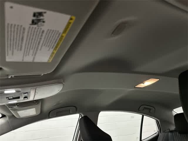 Thumbnail: 2025 Toyota Camry - 27