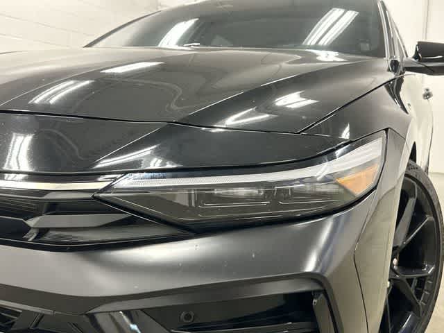 Thumbnail: 2024 Hyundai Elantra - 32