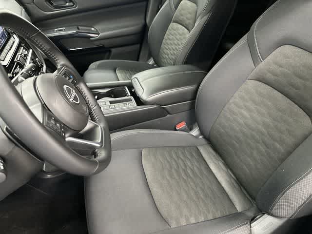 Thumbnail: 2025 Nissan Pathfinder - 10