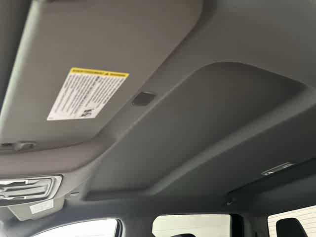 Thumbnail: 2019 Chevrolet Silverado 1500 - 27