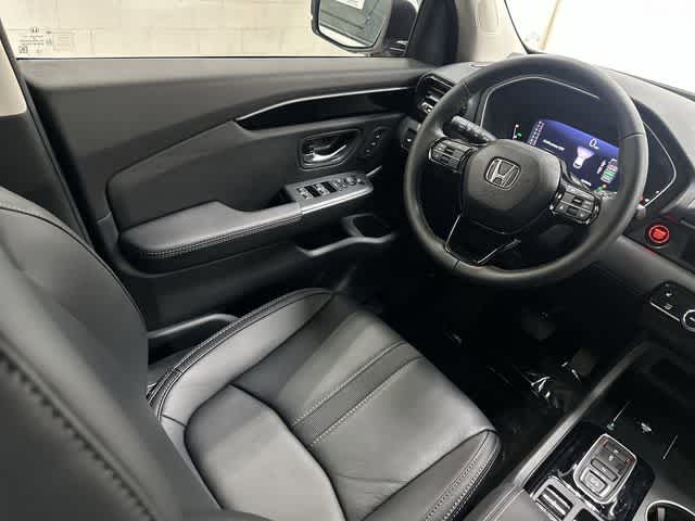 Thumbnail: 2026 Honda Pilot - 12