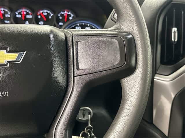 Thumbnail: 2021 Chevrolet Silverado 3500 - 17