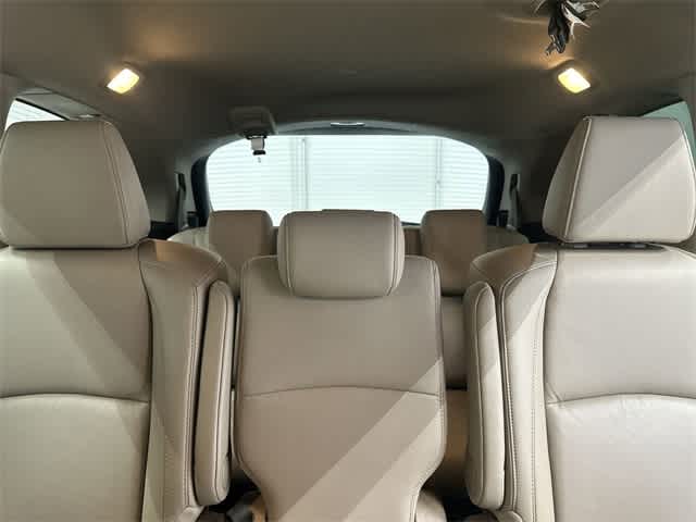 Thumbnail: 2020 Honda Odyssey - 14