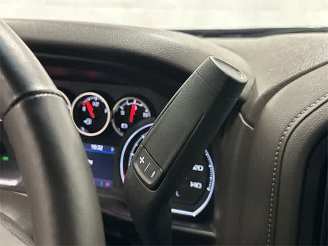 Thumbnail: 2020 Chevrolet Silverado 1500 - 24