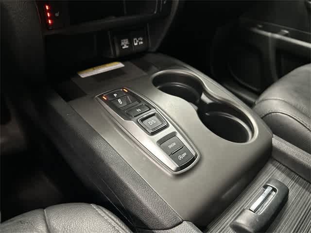 Thumbnail: 2022 Honda Pilot - 24