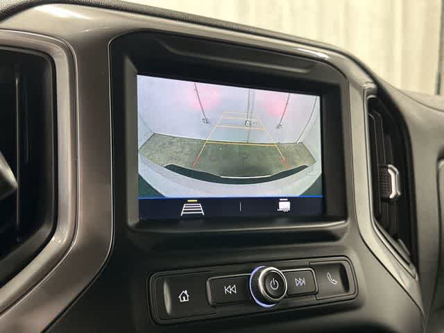 Thumbnail: 2021 Chevrolet Silverado 3500 - 22