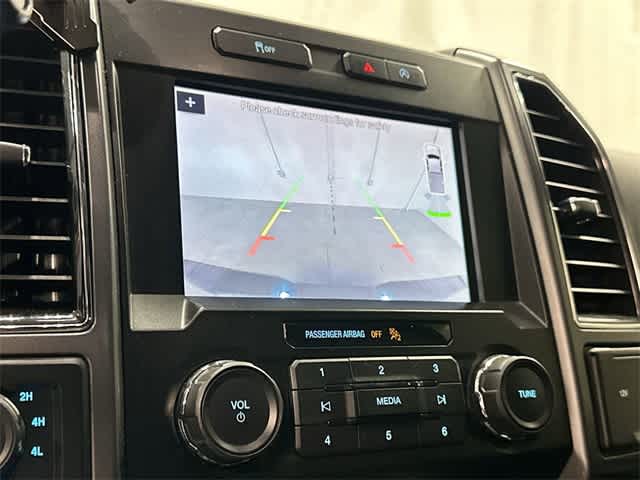 Thumbnail: 2019 Ford F-150 - 21