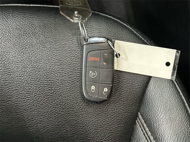 Thumbnail: 2024 Jeep Compass - 32