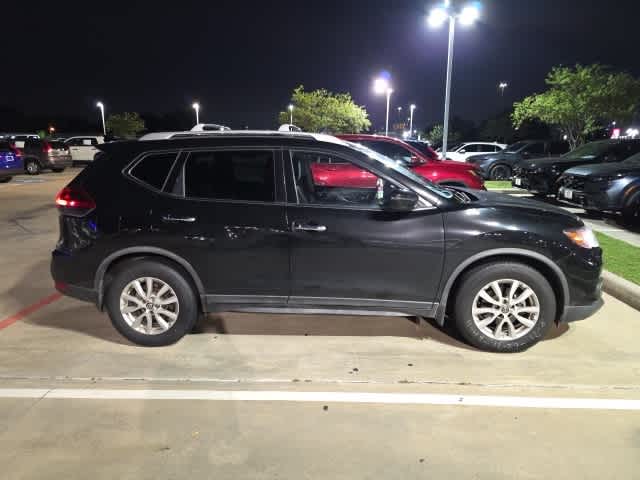 Thumbnail: 2019 Nissan Rogue - 2