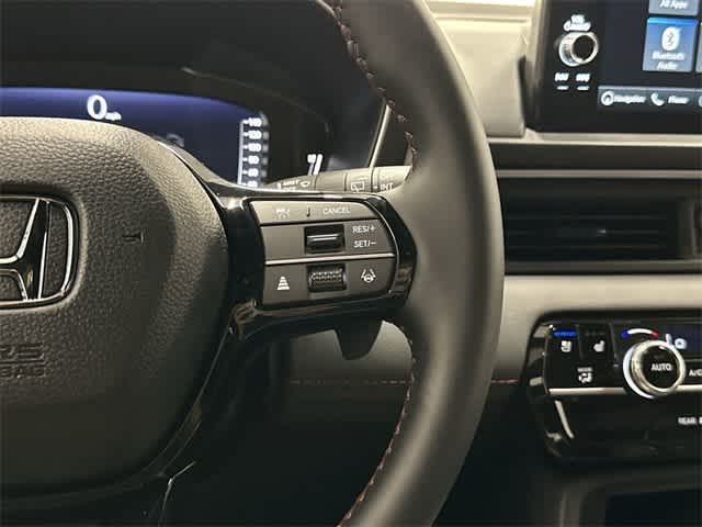 Thumbnail: 2025 Honda Pilot - 17