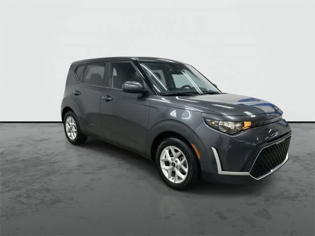 Thumbnail: 2023 Kia Soul - 5