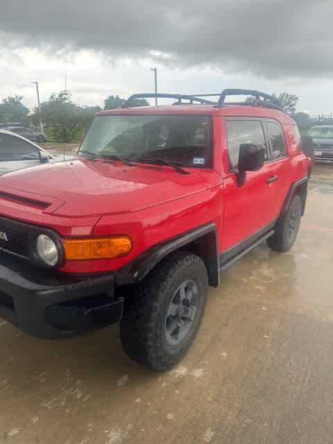 Thumbnail: 2012 Toyota FJ Cruiser - 1