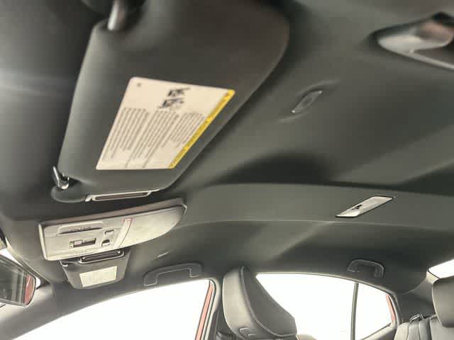 Thumbnail: 2025 Toyota Camry - 27