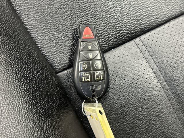 Thumbnail: 2019 Dodge Grand Caravan - 32