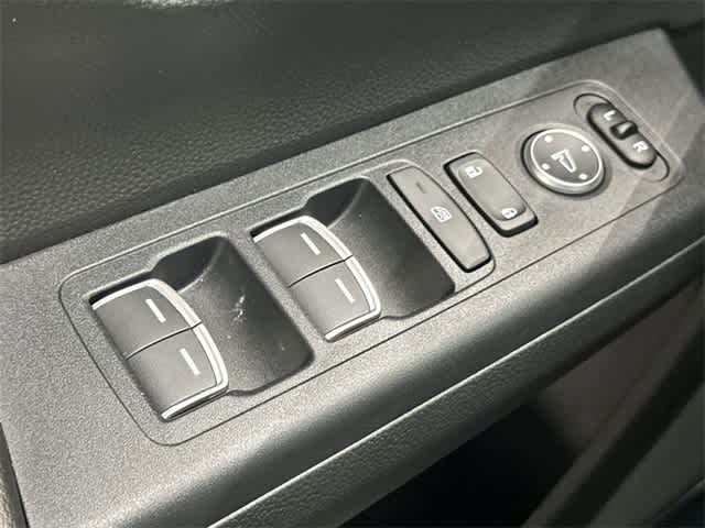 Thumbnail: 2025 Honda CR-V - 20