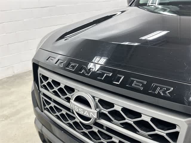 Thumbnail: 2022 Nissan Frontier - 30