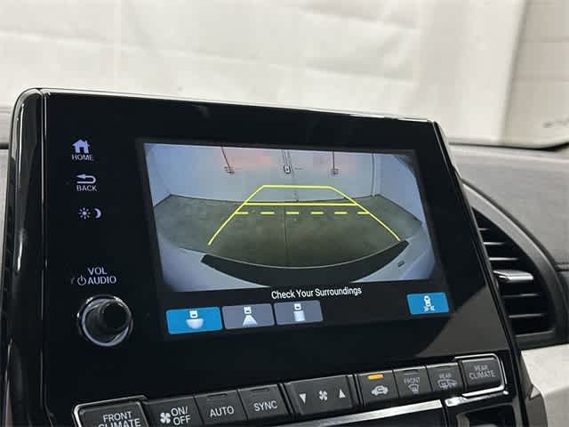 Thumbnail: 2018 Honda Odyssey - 23