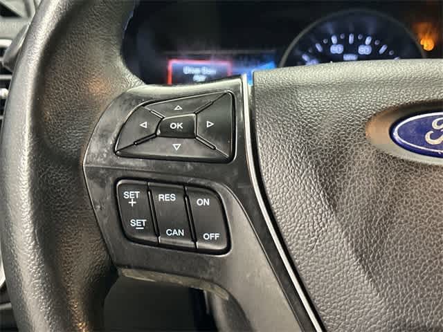Thumbnail: 2017 Ford Explorer - 17