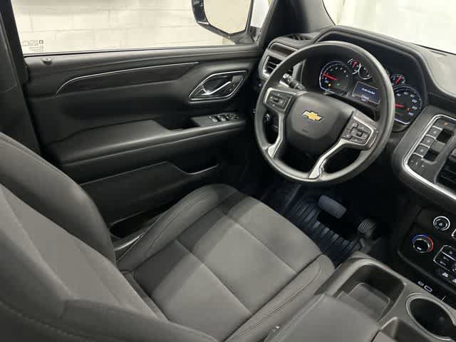 Thumbnail: 2024 Chevrolet Tahoe - 12