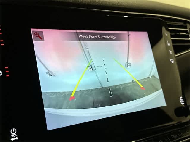 Thumbnail: 2023 Jeep Wagoneer - 23