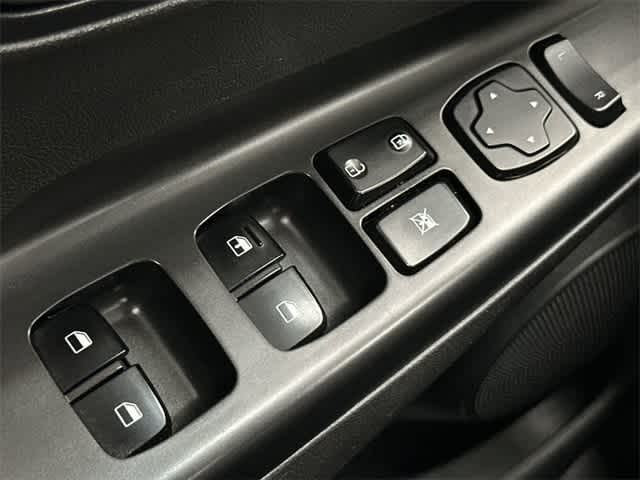 2023 Hyundai Kona SE 20
