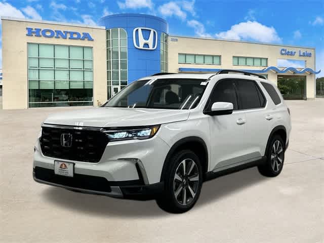 2025 Honda Pilot Touring -
                League City, TX