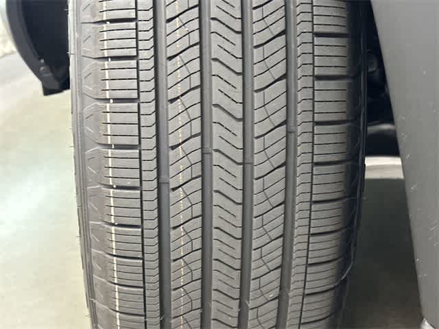 Thumbnail: 2025 Honda Pilot - 29