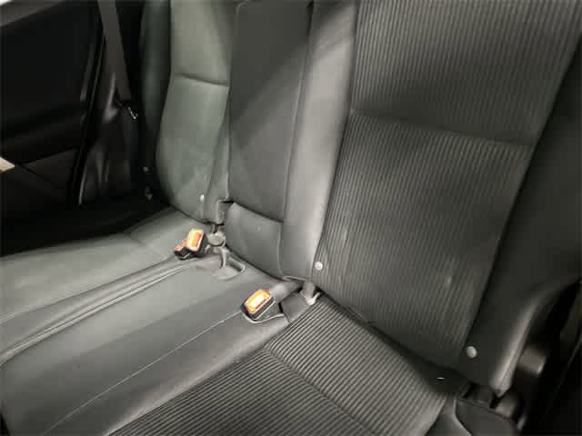 Thumbnail: 2015 Toyota RAV4 - 11