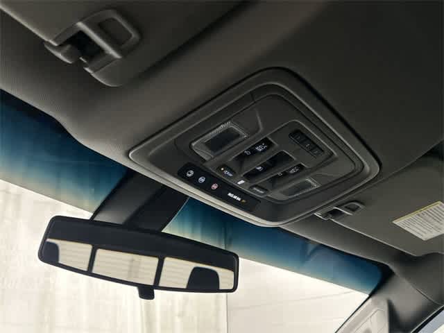 Thumbnail: 2020 Chevrolet Silverado 1500 - 20