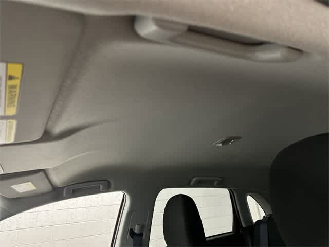 Thumbnail: 2024 Mitsubishi Outlander Sport - 27