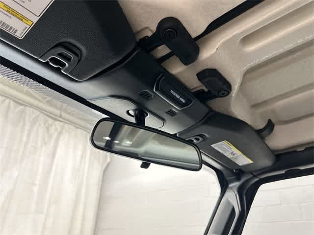 Thumbnail: 2020 Jeep Wrangler - 21